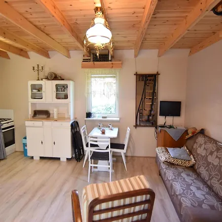 Comfortable Homes With A Beautiful Garden *