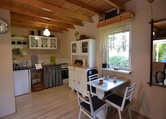 Comfortable Homes With A Beautiful Garden Σπίτι διακοπών