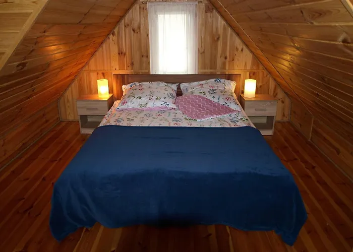 Σπίτι διακοπών Comfortable Homes With A Beautiful Garden *