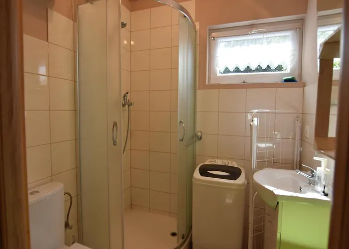 Comfortable Homes With A Beautiful Garden Σπίτι διακοπών